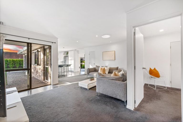 Photo of property in 7 Bannings Way, Hobsonville, Auckland, 0618