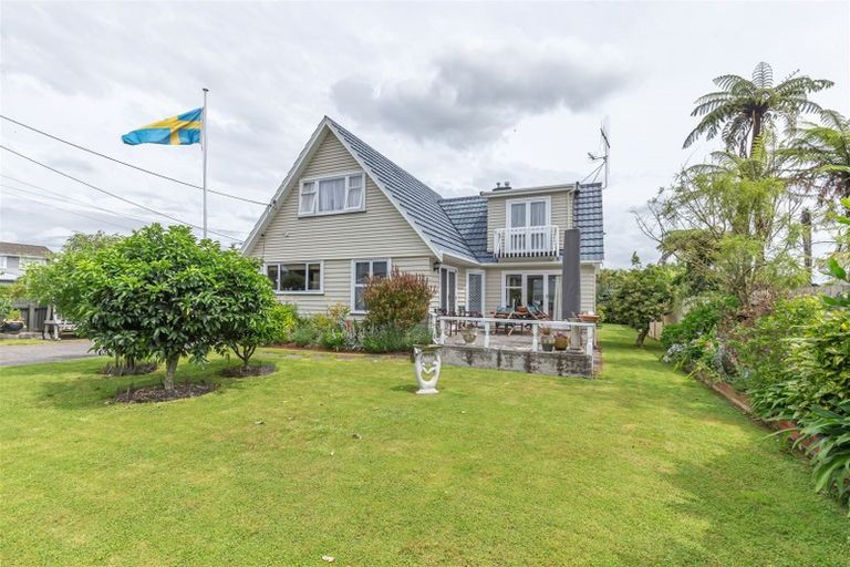 Photo of property in 3 Oriel Place, Levin, 5510
