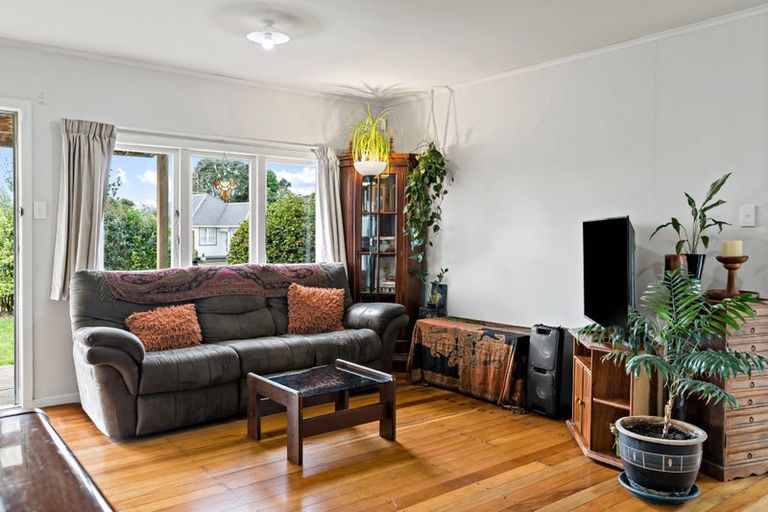 Photo of property in 7 Church Street, Tuakau, 2121