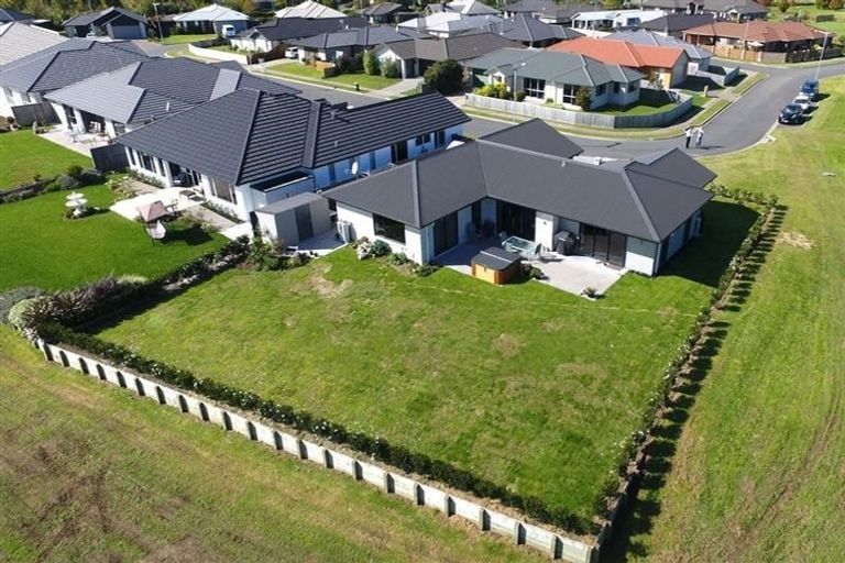 Photo of property in 28 North Bay Road, Pyes Pa, Tauranga, 3112