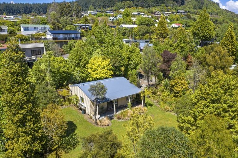 Photo of property in 32 Rangimoana Avenue, Motuoapa, Turangi, 3382