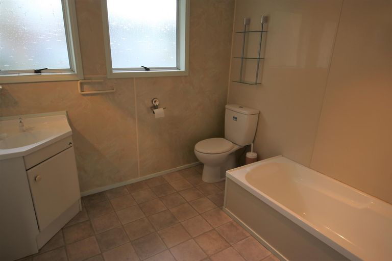 Photo of property in 24 Wilson Road, Haruru, 0204