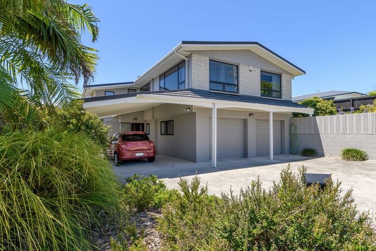 Photo of property in 17 Matua Road, Matua, Tauranga, 3110