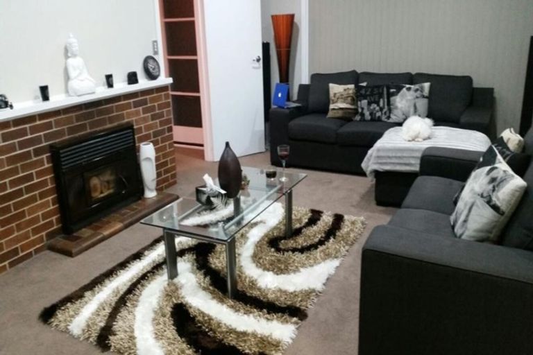 Photo of property in 1/5 Huia Road, Papatoetoe, Auckland, 2025