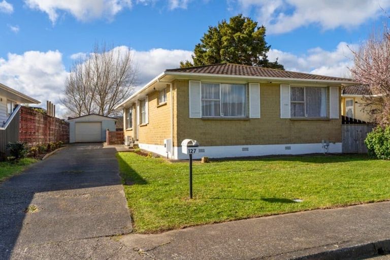 Photo of property in 127 Clouston Park Road, Clouston Park, Upper Hutt, 5018