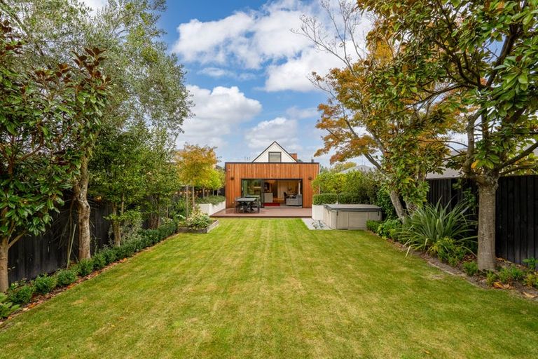 Photo of property in 86a Matai Street, Riccarton, Christchurch, 8011