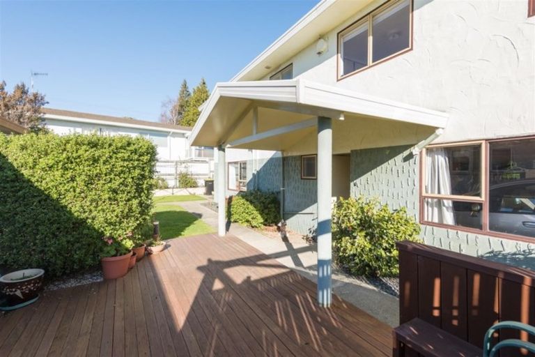 Photo of property in 2 Porritt Place, Stoke, Nelson, 7011