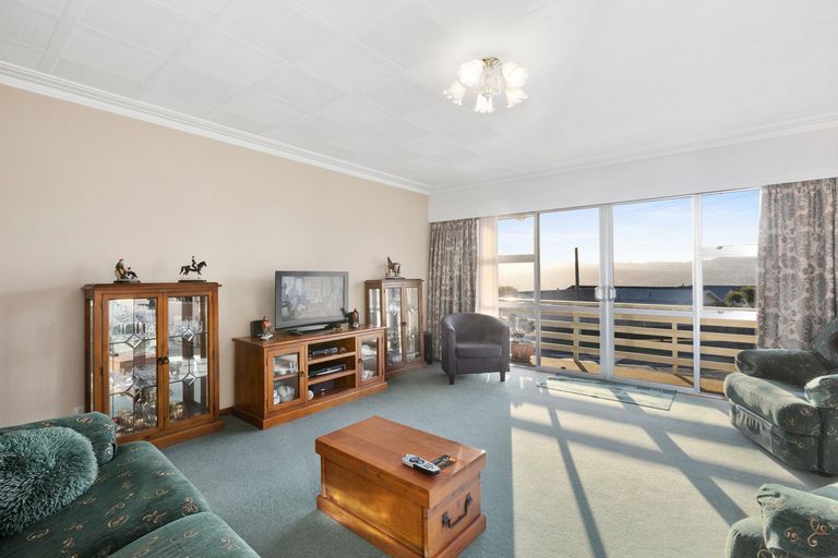 Photo of property in 2 Mckerrow Street, Shiel Hill, Dunedin, 9013