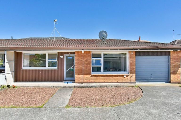Photo of property in 2/467 Great South Road, Papatoetoe, Auckland, 2025