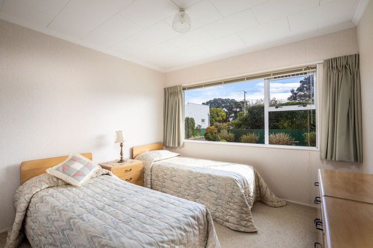 Photo of property in 2/17 Whiteley Street, Moturoa, New Plymouth, 4310