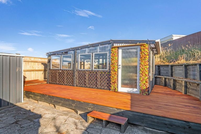 Photo of property in 57 Manuka Street, Castlecliff, Whanganui, 4501