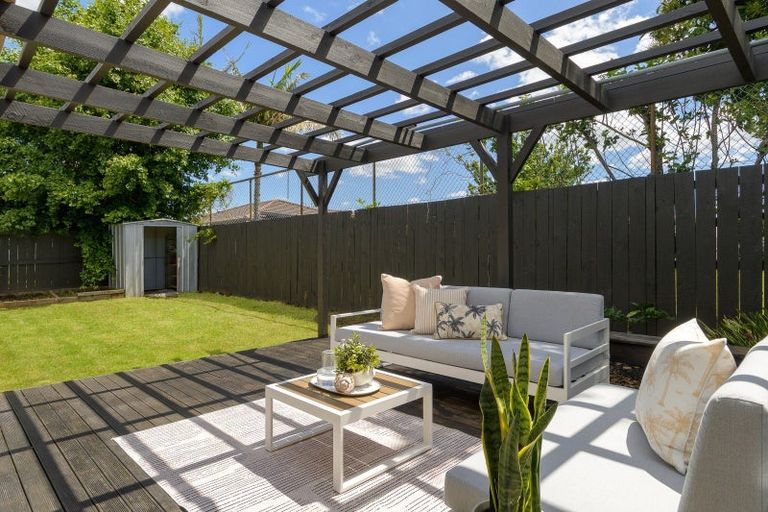 Photo of property in 9a Myres Street, Otumoetai, Tauranga, 3110