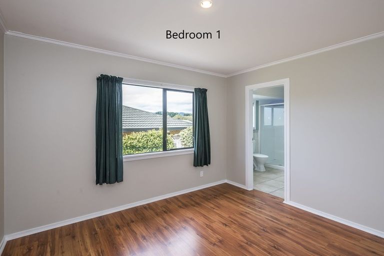 Photo of property in 34 Campion Road, Waikanae Beach, Waikanae, 5036
