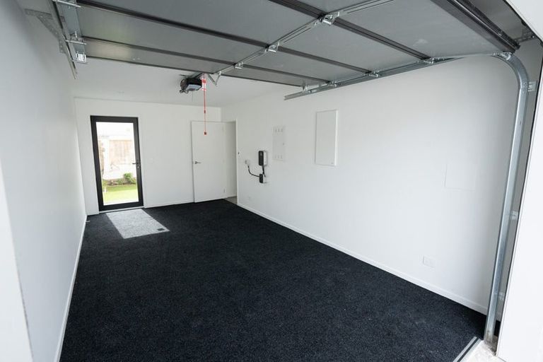 Photo of property in 10 Oliver Place, Trentham, Upper Hutt, 5018