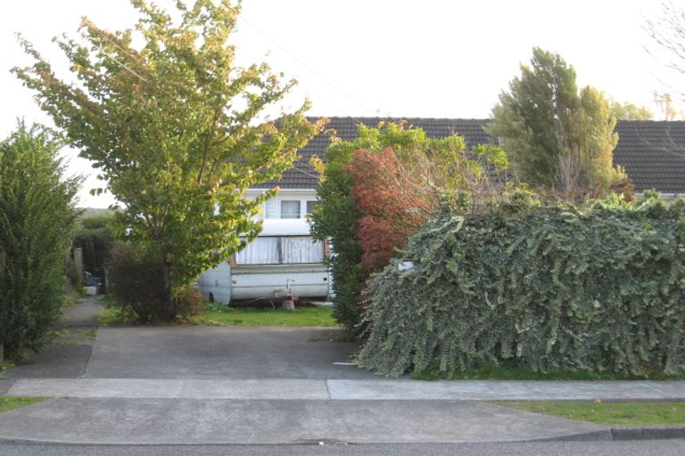 Photo of property in 34 Strand Crescent, Naenae, Lower Hutt, 5011