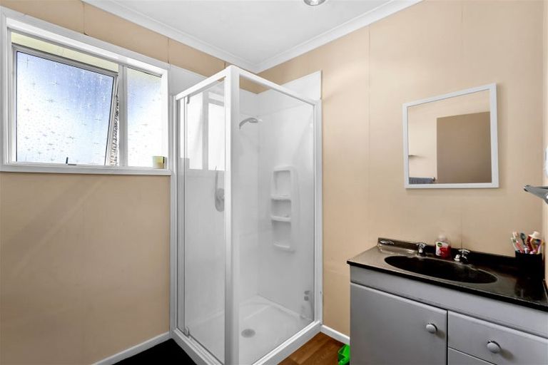 Photo of property in 2 Antonia Place, Bell Block, New Plymouth, 4312