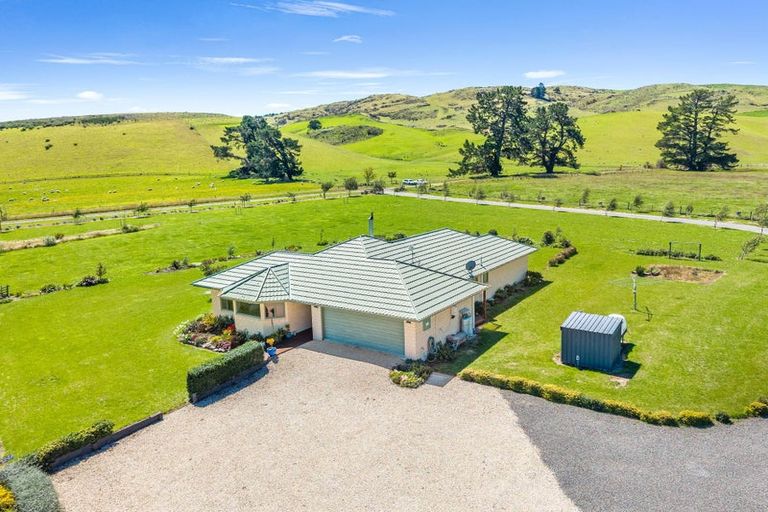Photo of property in 54 Mcraes Road, Waikari, 7385