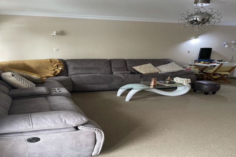 Photo of property in 1/34 Landscape Road, Papatoetoe, Auckland, 2025