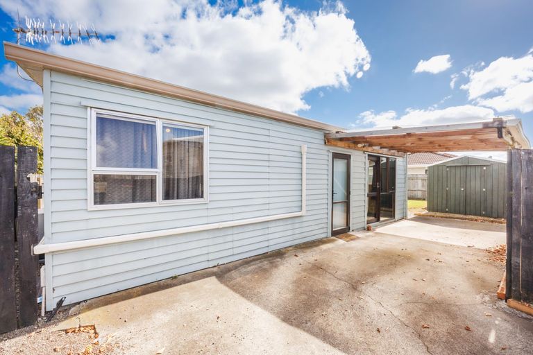 Photo of property in 16a Fairs Road, Milson, Palmerston North, 4414