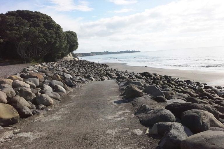 Photo of property in 31 Onaero Beach Road, Onaero, Urenui, 4383