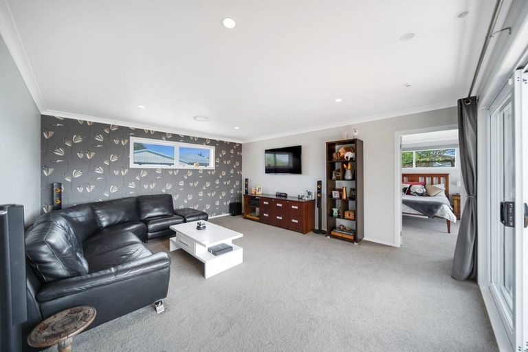 Photo of property in 121 Wellington Street, Pukekohe, 2120