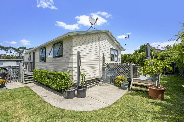 Photo of property in 10a Brandon Road, Manly, Whangaparaoa, 0930