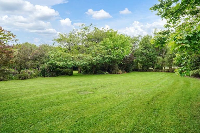 Photo of property in 470 West Plains Road, West Plains, Invercargill, 9874