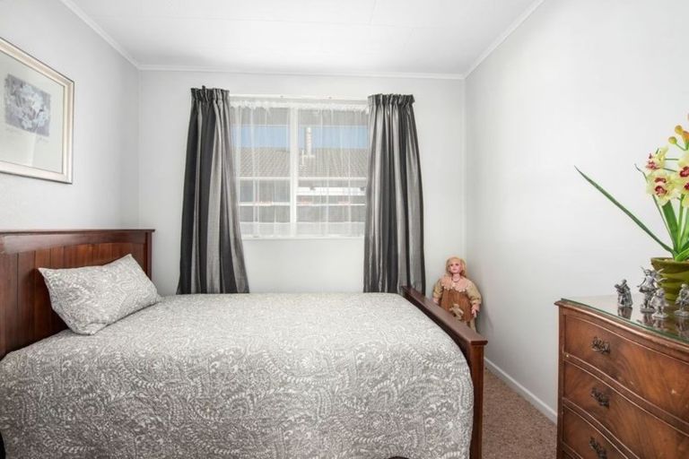 Photo of property in 38a Wilford Street, Wallaceville, Upper Hutt, 5018