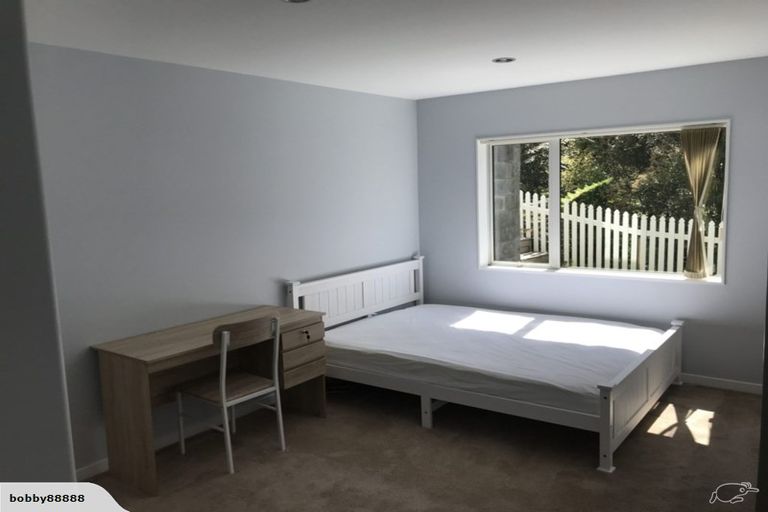 Photo of property in 35 Silver Moon Road, Albany Heights, Auckland, 0632