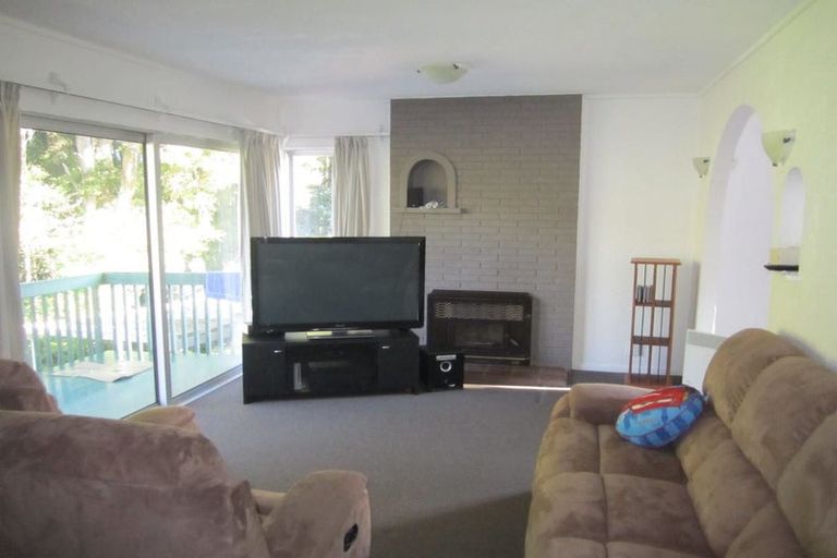 Photo of property in 69 Holland Road, Hillcrest, Auckland, 0627