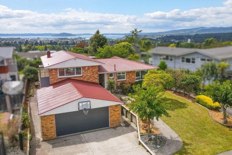 Photo of property in 21 Kerswell Terrace, Tihiotonga, Rotorua, 3015