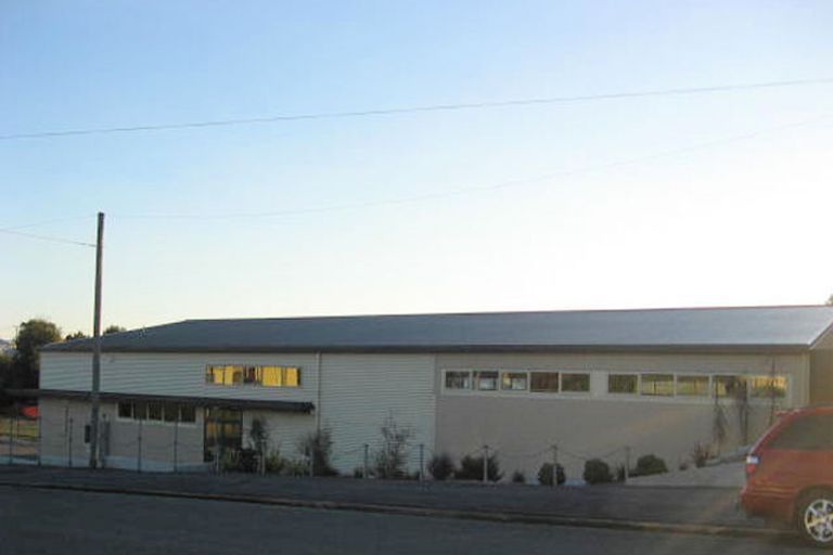 Photo of property in 74 Hull Street, South Hill, Oamaru, 9400