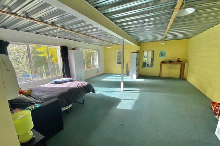 Photo of property in 142 Kawaha Point Road, Kawaha Point, Rotorua, 3010