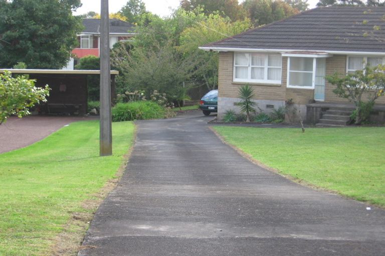 Photo of property in 1/18 Sheehan Road, Te Atatu South, Auckland, 0610