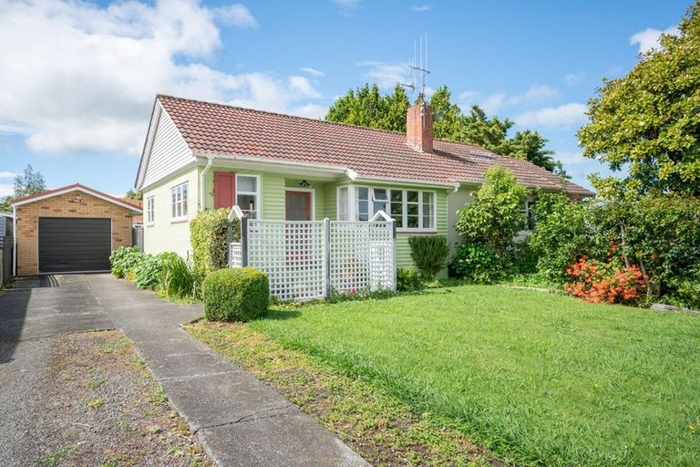 Photo of property in 202 College Street, West End, Palmerston North, 4412