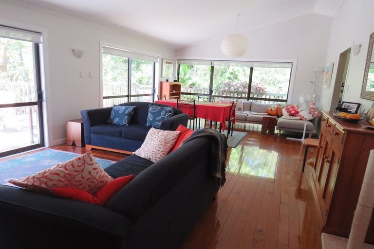 Photo of property in 1232 Bull Road, Paparoa, 0571