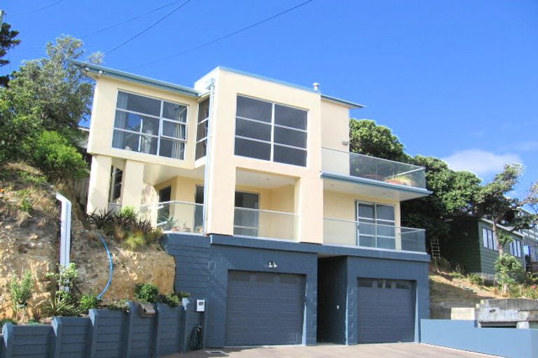 Photo of property in 121a Wexford Road, Miramar, Wellington, 6022