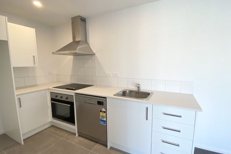Photo of property in 208/28a Eileen Newey Place, Henderson, Auckland, 0612