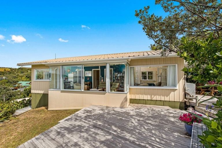 Photo of property in 57 Grand View Road, Leigh, 0985