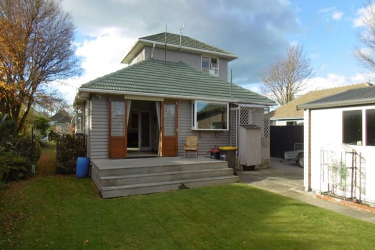 Photo of property in 34 Richards Avenue, Papanui, Christchurch, 8053