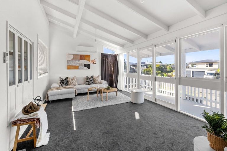 Photo of property in 9 Wychwood Crescent, Springfield, Rotorua, 3015