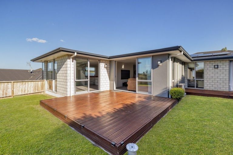 Photo of property in 12 Fleur Place, Te Puke, 3119