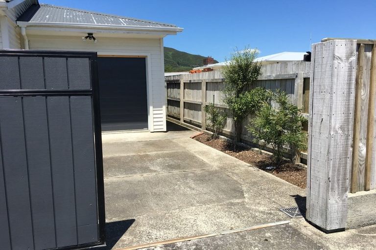 Photo of property in 56a Waiwhetu Road, Waiwhetu, Lower Hutt, 5010