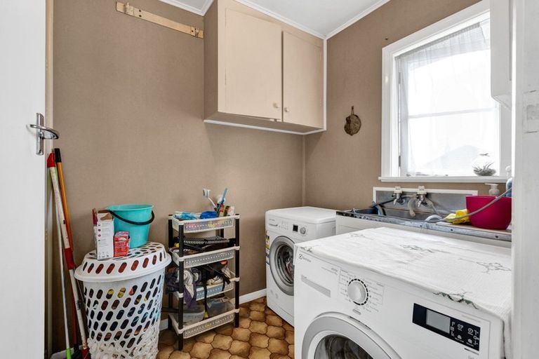 Photo of property in 13 Curtis Street, Stratford, 4332