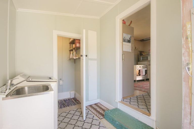 Photo of property in 1 Porritt Street, Ruawai, 0530