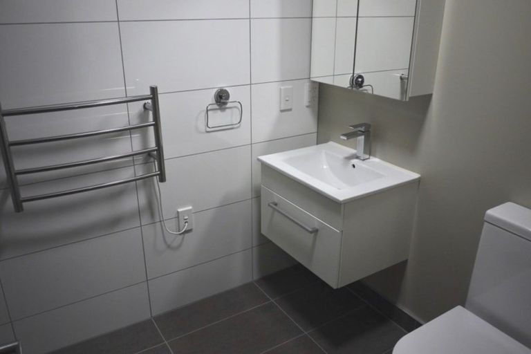 Photo of property in Canvas Apartments, 12/307 Willis Street, Te Aro, Wellington, 6011