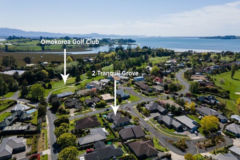 Photo of property in 2 Tranquil Grove, Omokoroa, 3114