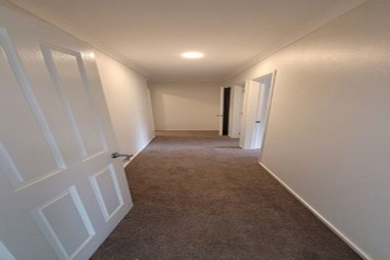 Photo of property in 33 Golden Sands Drive, Papamoa Beach, Papamoa, 3118