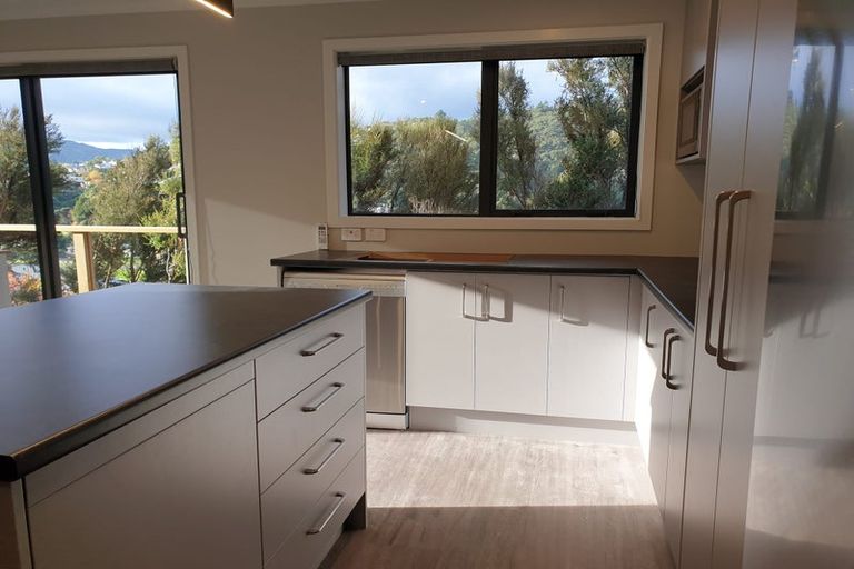 Photo of property in 11 Holborn Drive, Stokes Valley, Lower Hutt, 5019