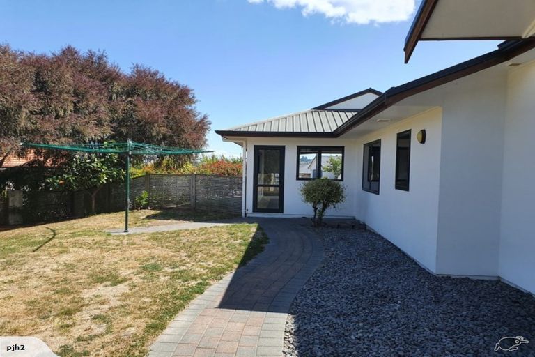 Photo of property in 19 Chelsea Rise, Nukuhau, Taupo, 3330